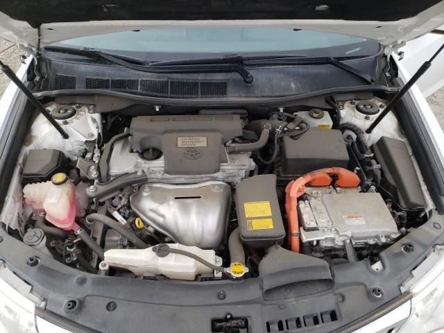 2014 Toyota Camry Hybrid | White | 2.5L FWD | VIN: 4T4BF1FKXER404107