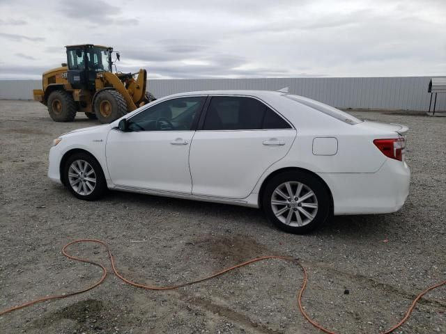2014 Toyota Camry Hybrid | White | 2.5L FWD | VIN: 4T4BF1FKXER404107