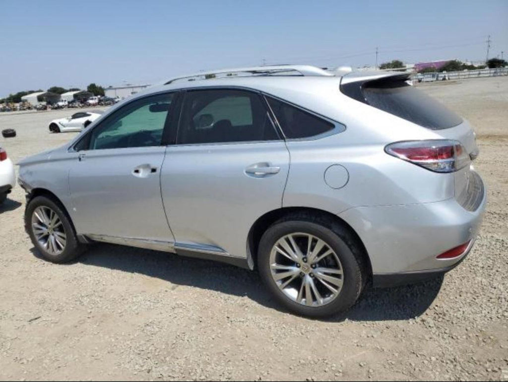 2015 Lexus RX450h | Silver | 3.3L | VIN: 2T2BK1BAXFC309323