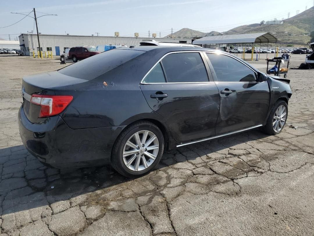 2014 Toyota Camry | Black | 2.5L | VIN: 4T4BFIFK7ER424847