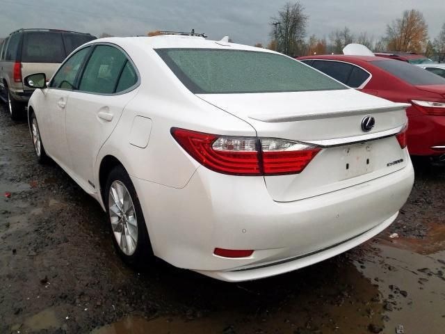 2014 Lexus ES300h | White | 2.5L | VIN: JTHBW1GGXE2056411