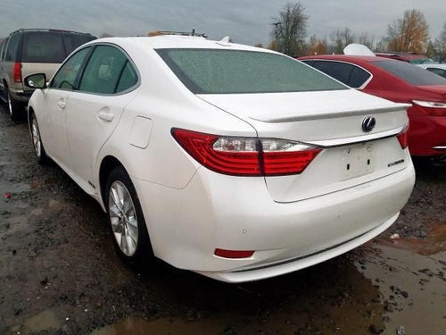 2014 Lexus ES300h | White | 2.5L | VIN: JTHBW1GGXE2056411