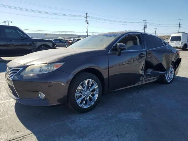 2014 Lexus ES300h | Maroon | 2.5L | VIN: JTHBW1GG5E2064366