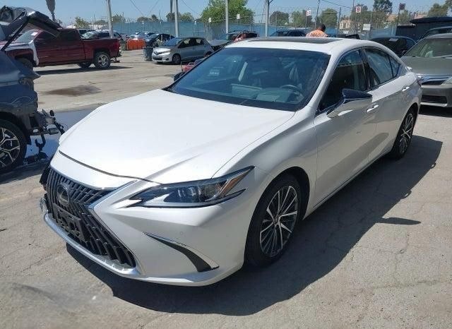 2023 Lexus ES300h | White | 2.5L | VIN: 58ACA1C19NU023737