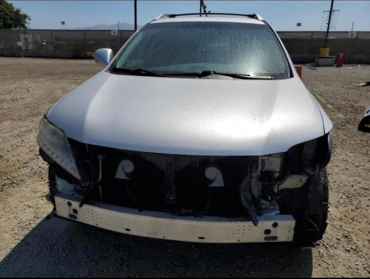 2015 Lexus RX450h | Silver | 3.3L | VIN: 2T2BK1BAXFC309323
