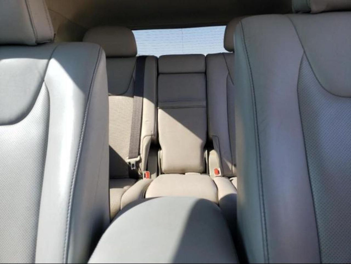 2014 Lexus RX450h | Gray | 3.3L | VIN: 2T2BK1BA6FC290124