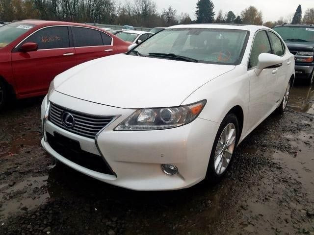 2014 Lexus ES300h | White | 2.5L | VIN: JTHBW1GGXE2056411