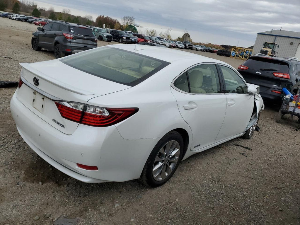 2014 Lexus ES300h | White | 2.5L FWD | VIN: JTHBK1GG5E2129096