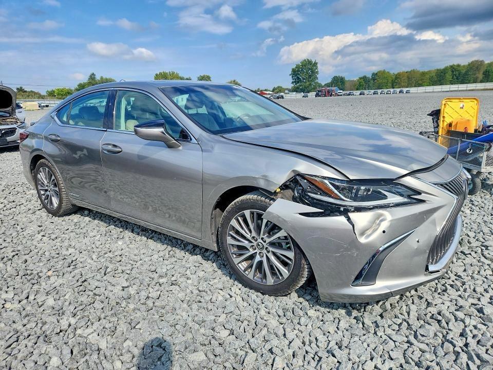 2020 Lexus ES 300h Silver 2.5L – VIN 58AB21B11KU001995