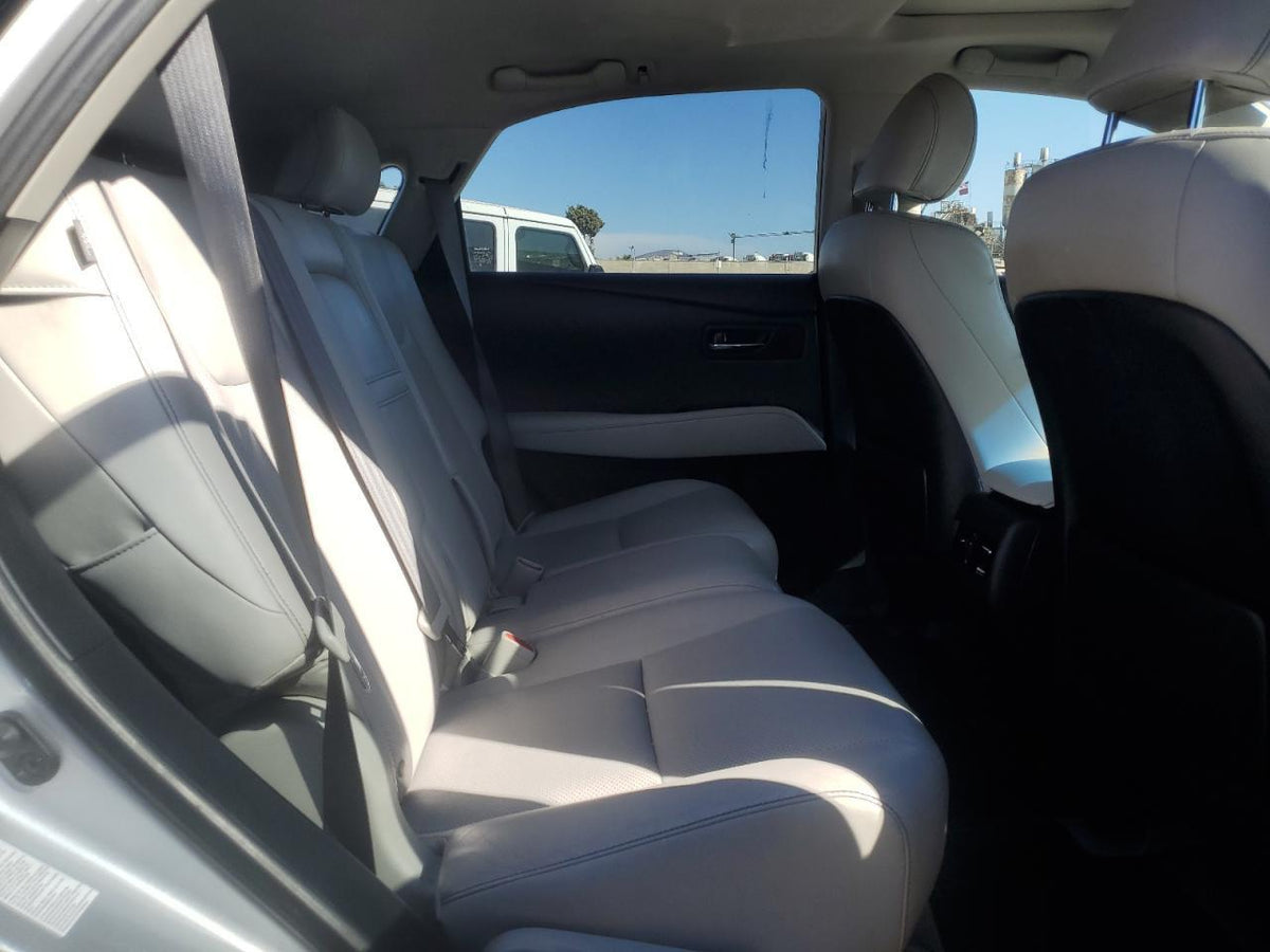 2014 Lexus RX450h | Silver | 3.5L | VIN: 2T28K1BA2FC283526